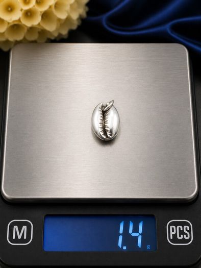 Vintage 925 Sterling Silver Cowrie Shell Charm Pendant