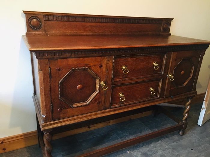 dresser