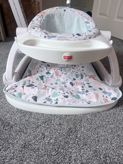 Fisher-Price Portable Baby Chair with Tray