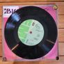 Kate Bush Army Dreamers 7 inch vinyl single 1980 EMI 5106 Image 4