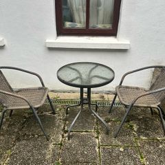 Outdoor table and chair