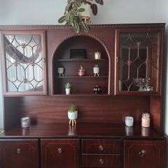 display cabinet