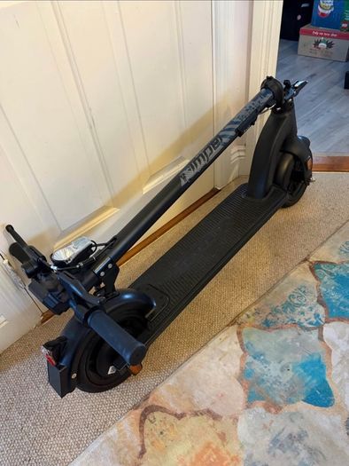 Electric scooter