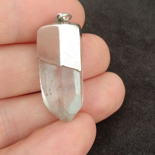 Quartz crystal pendant made of 925 sterling silver