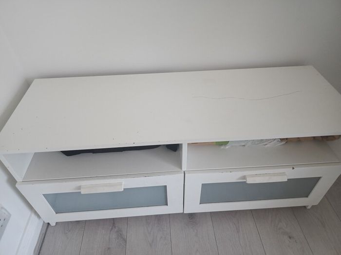 tv table