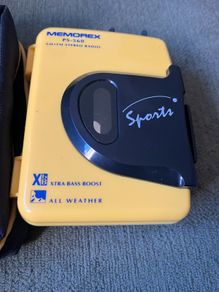 Vintage Retro Memorex Radio /Tape Walkman