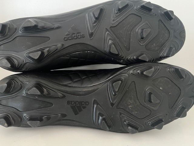 Adidas Copa Pure.4 Fxg Black Football Boots Size  10. Immaculate As New.