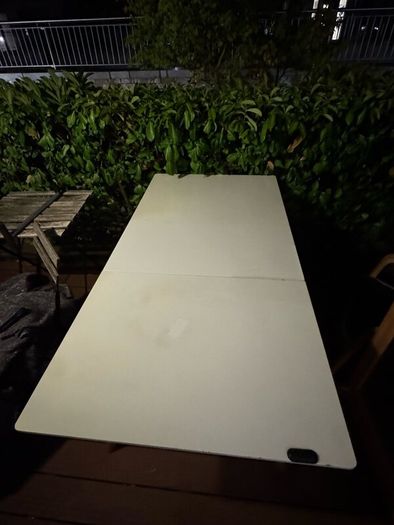 Extendable table