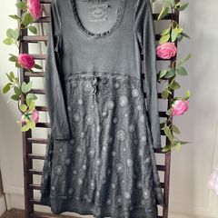 dress Bnwot grey long sleeve midi dress with contrast fabric base size European 36