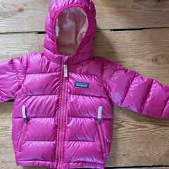 Patagonia hi loft down baby jacket 9-12 months