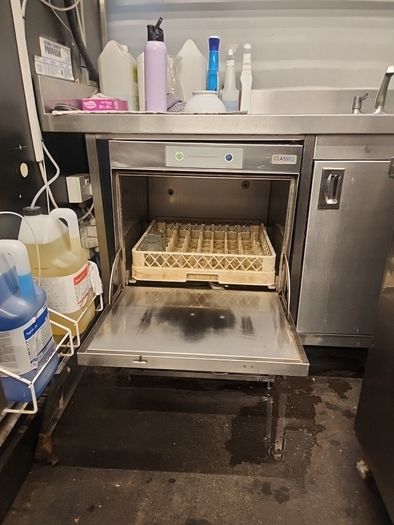 commercial dishwasher