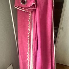 pink curtain ( 2 pcs)