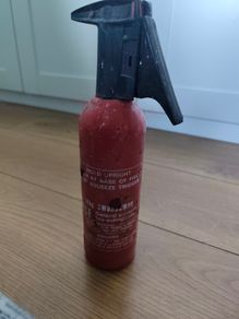mini fire extinguisher