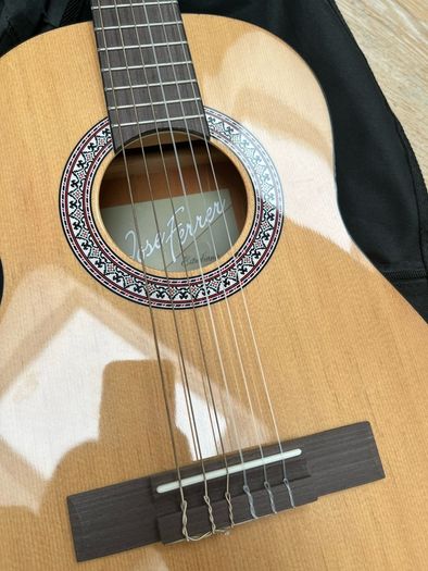 Kids Jose Ferrer guitar