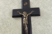 Religious French catholic wooden Cross with Thorns crucifix pendant cross of acacia