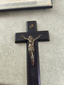 Religious French catholic wooden Cross with Thorns crucifix pendant cross of acacia