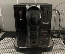 DeLonghi Nespresso Coffee Machine