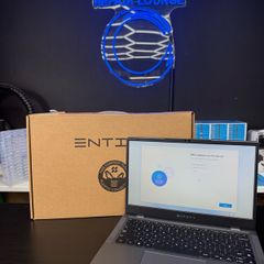 Laptop