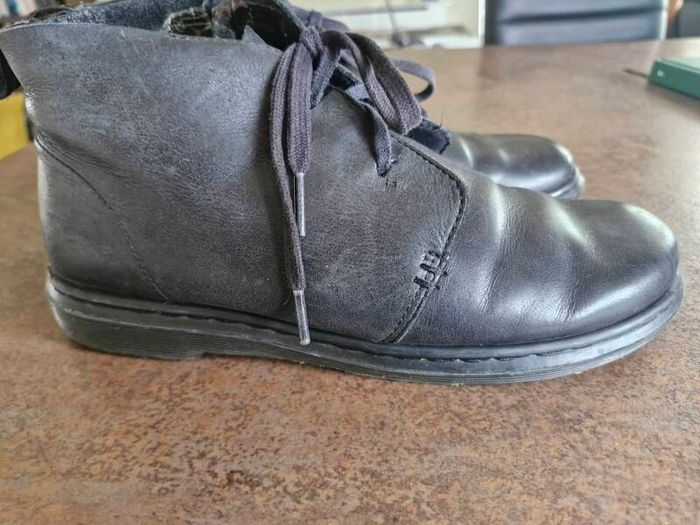 Dr. Martens size 6