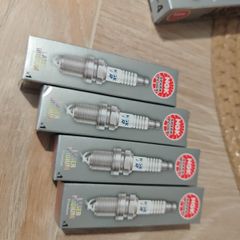 Spark Plugs Ngk Dilzkar7c11s