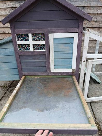 Chicken coop