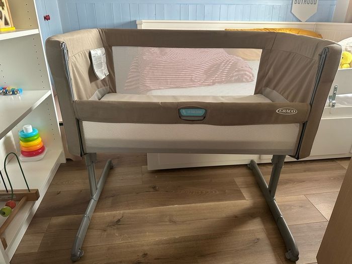 Graco next to me cot bedside crib