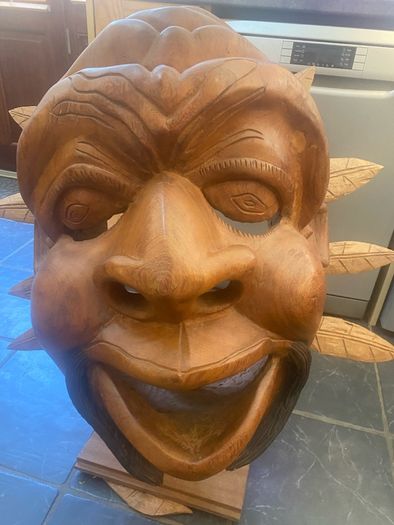 Massive mahogany head