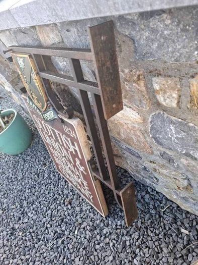 Cast Iron Sign
