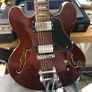 Hollowbody Guitar Image 2