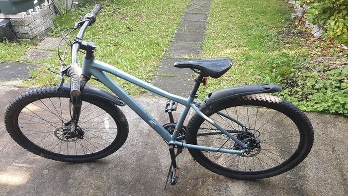 Road bike, Disc Brakes Front and Rear, 29"x2.10" Tyres