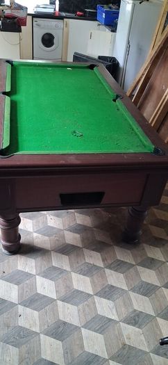 pool table