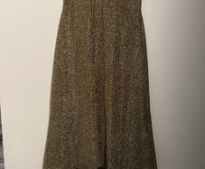 womans dress