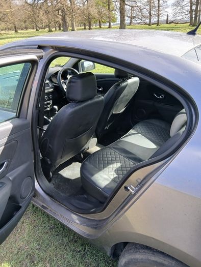 Renault fluence