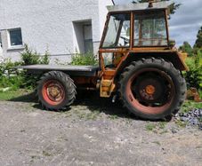 Tractor