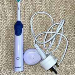 Electric Toothbrush