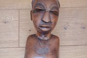 Statuette Africa in good condition Head