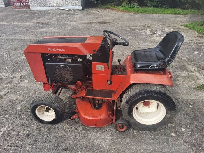Old Wheel Horse Lawnmower