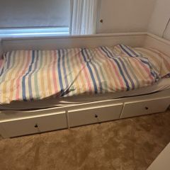 Ikea Daybed