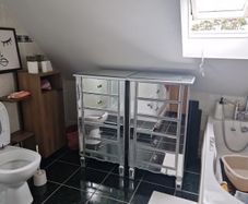 Mirrored tallboy/chest of drawers