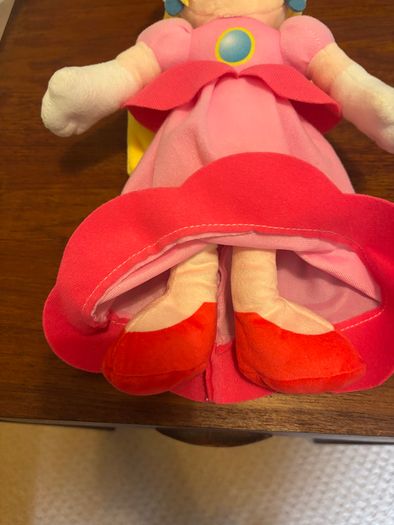 Princess Peach Plush Toy - Very Clean / No Marks