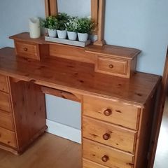 Dressing table and mirror