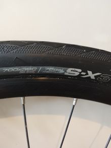 bike . front wheel.