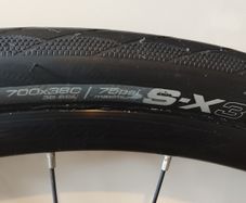 bike . front wheel.