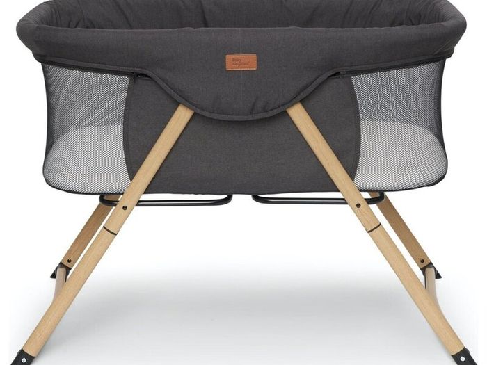 Baby Elegance Kangu Foldable Crib + 2 crib sheets