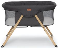 Baby Elegance Kangu Foldable Crib + 2 crib sheets