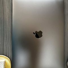 Mac Book