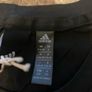 Adidas top Image 3