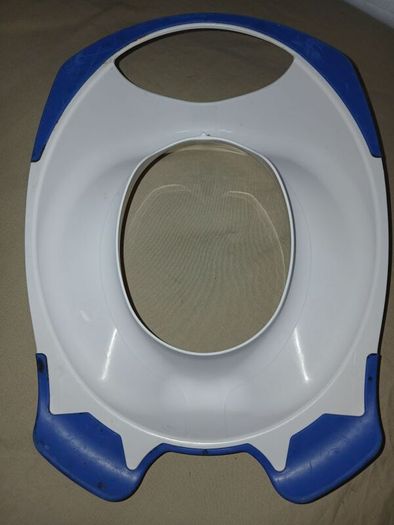 toilet t