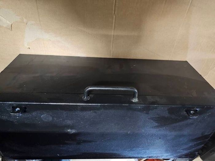 Heavy metal tool box, lock twice for extra security, fix in your van