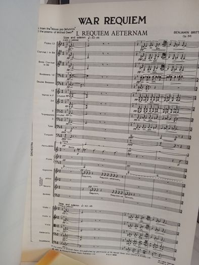 War Requiem by Benjamin Britten (LP309)